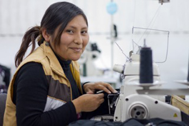 people__planet_award_winner_fair_indigo_viviana_lima_peru_women_of_green