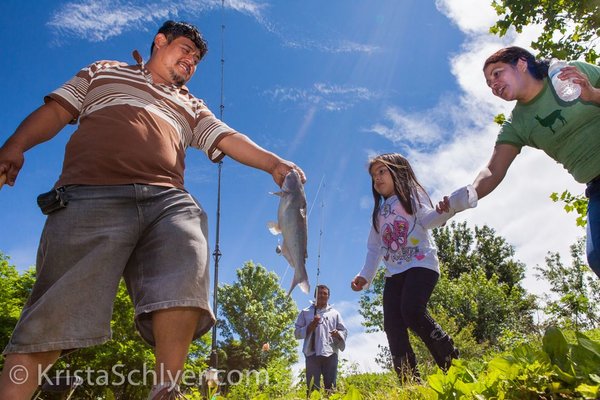 anacostia_river_restoration_fish_women_of_green