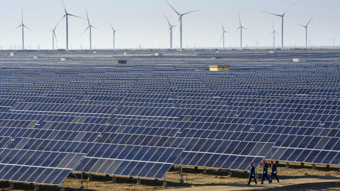 solar-wind-china-clean_energy_jobs_women_of_green